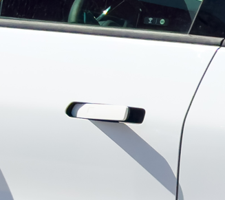 photo of Equinox with handles popped up